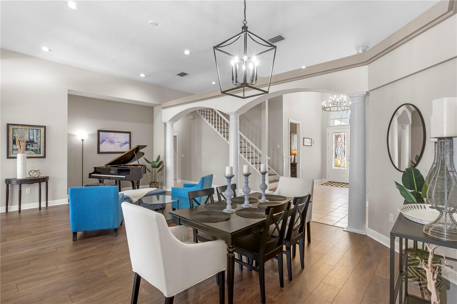 BLOOMINGDALE - Residential