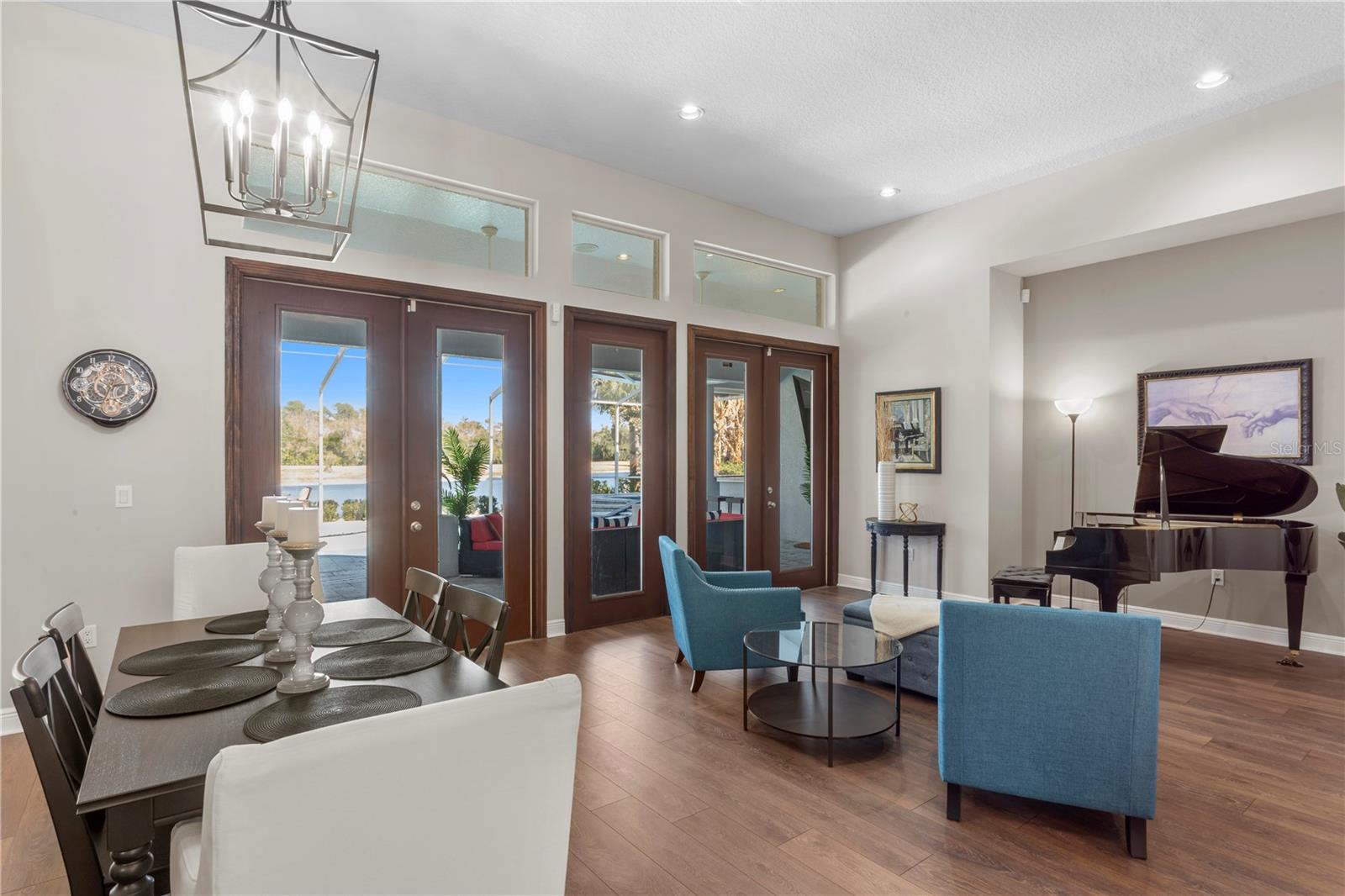 BLOOMINGDALE - Residential