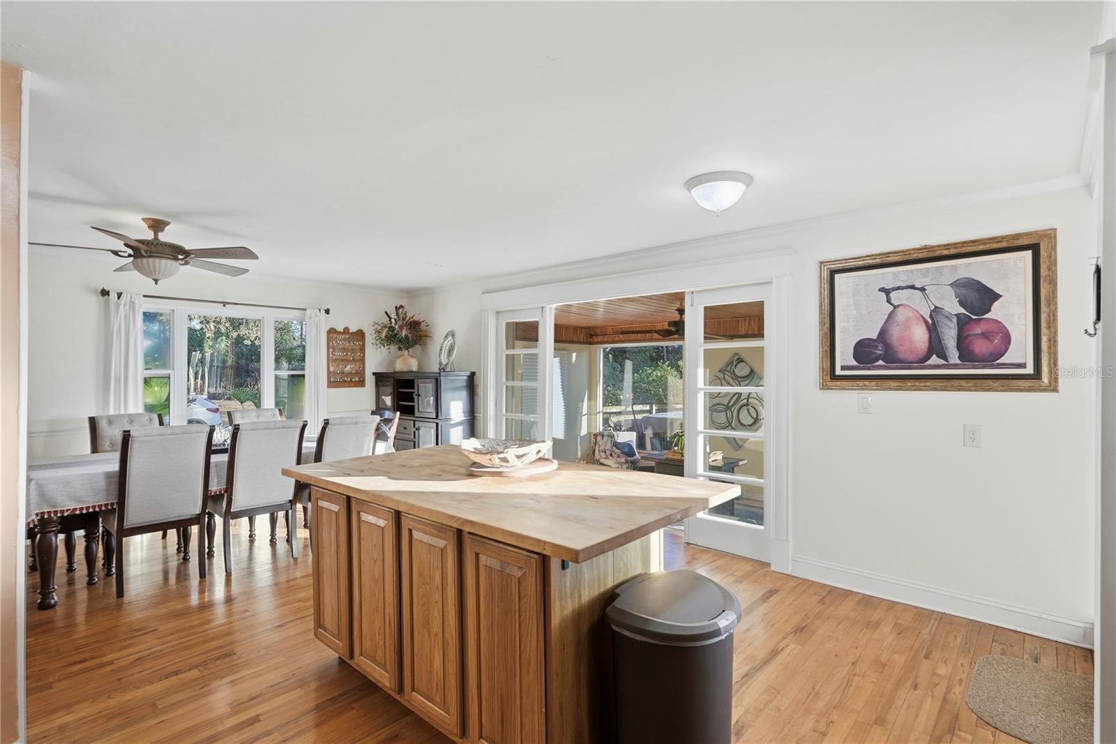 PINELLAS POINT ADD SEC A CANAL SEC - Residential