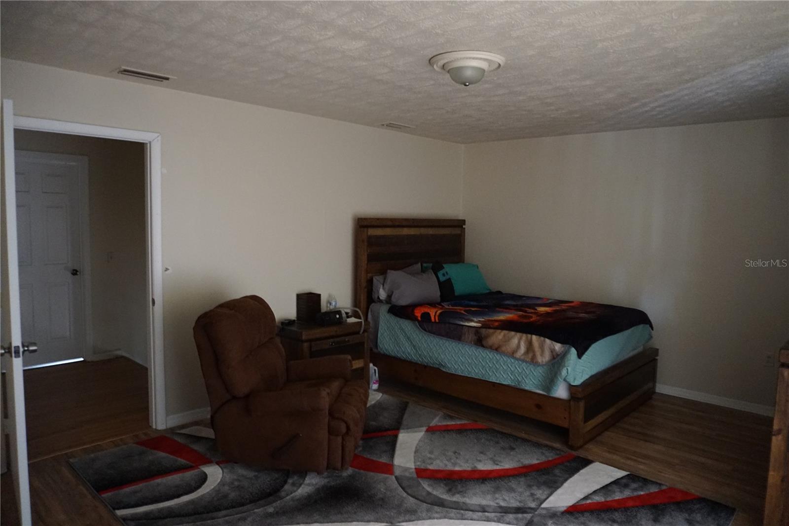 BRANDON SPANISH OAKS SUB - Residential Lease