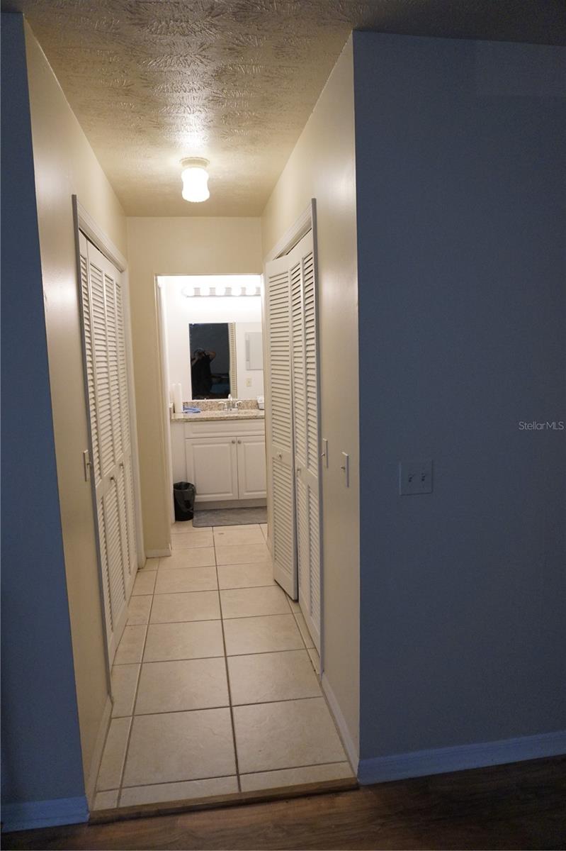 BRANDON SPANISH OAKS SUB - Residential Lease