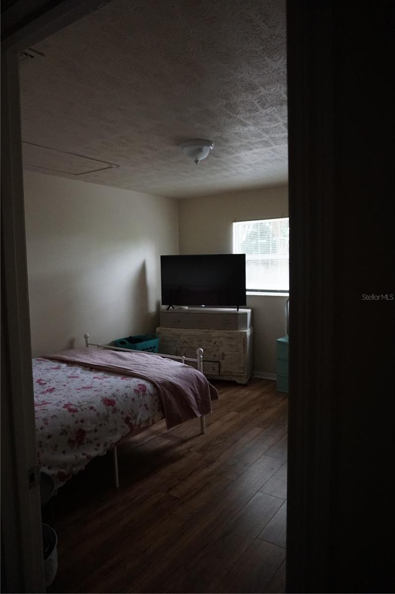 BRANDON SPANISH OAKS SUB - Residential Lease