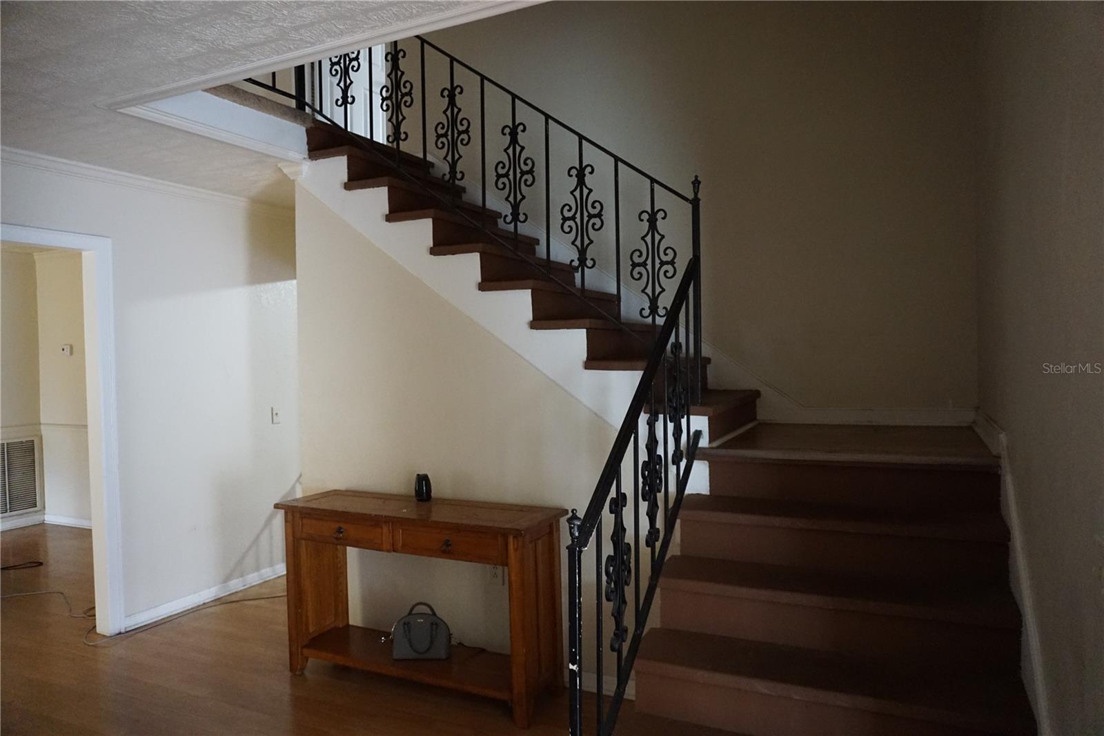 BRANDON SPANISH OAKS SUB - Residential Lease