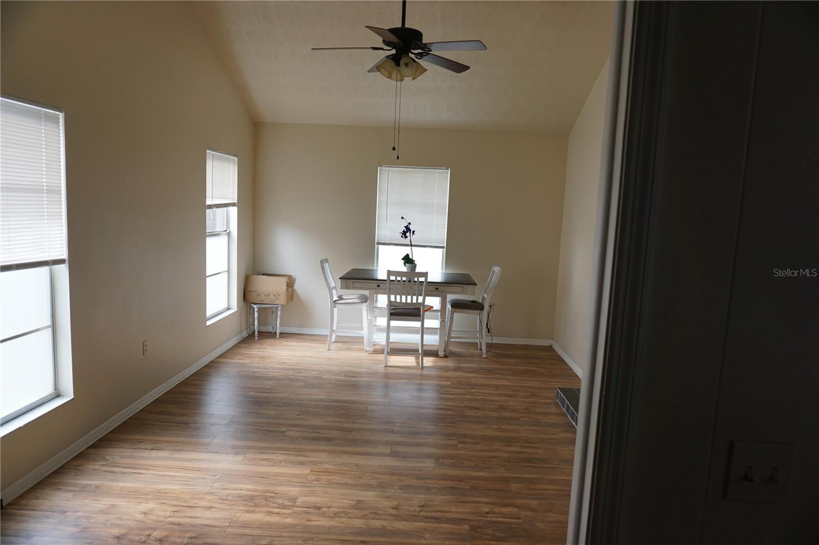 BRANDON SPANISH OAKS SUB - Residential Lease