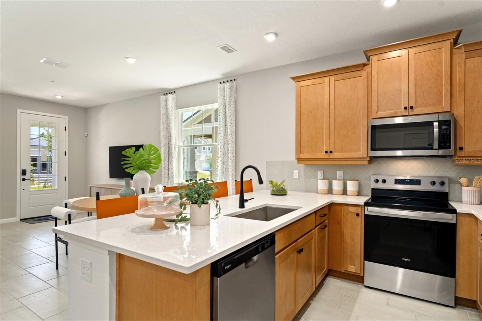 HICKORY GROVE - Residential