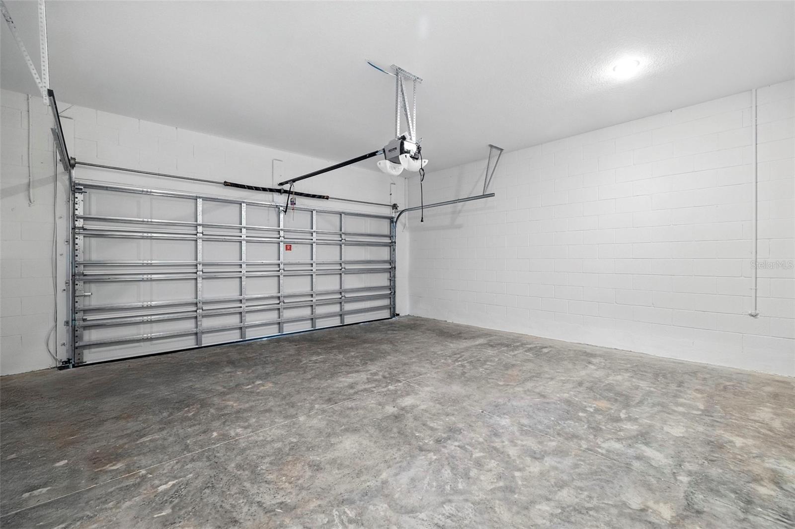 EAGLETAIL LANDING - PH 1 - Residential