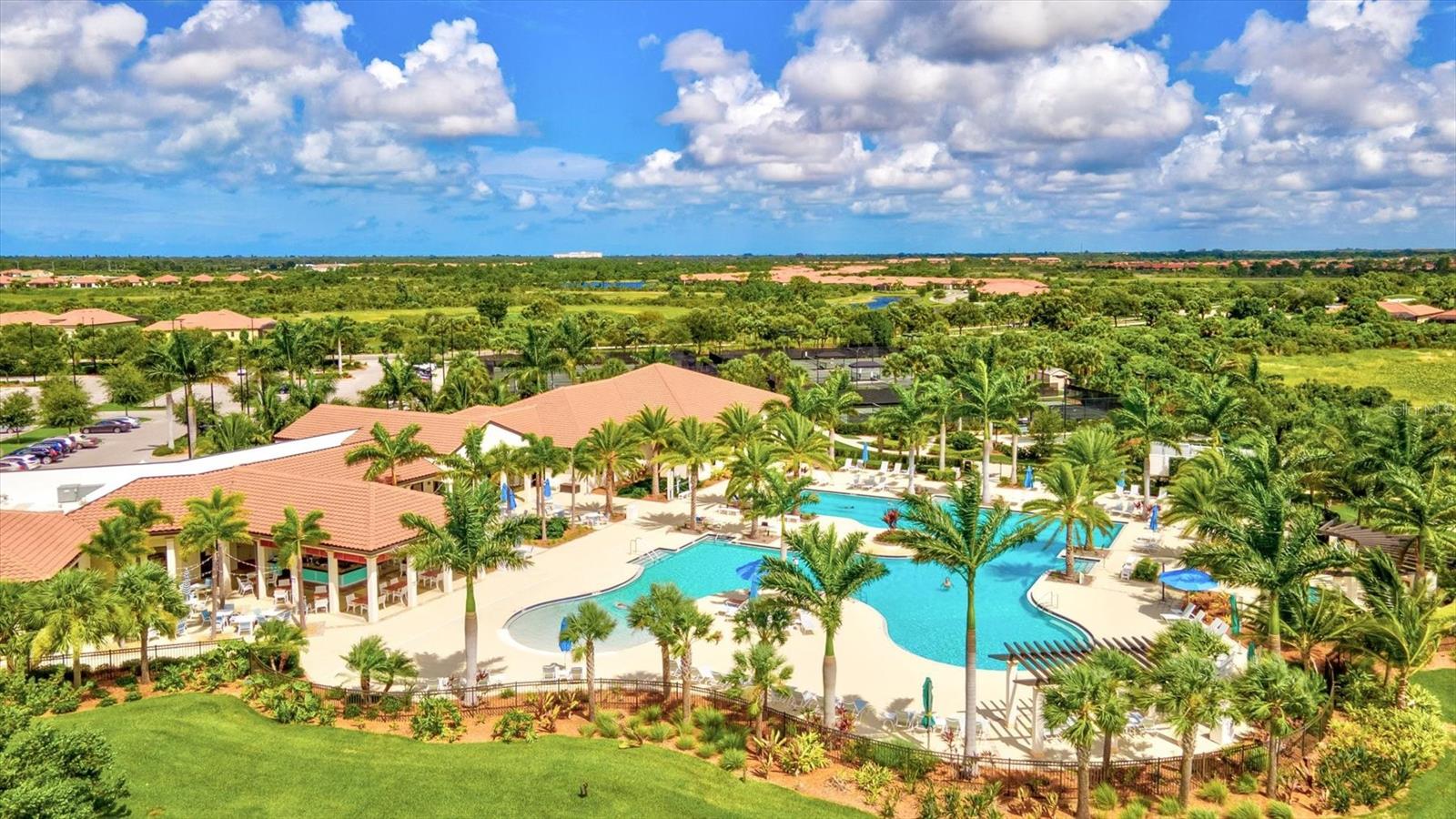 SARASOTA NATIONAL - Residential