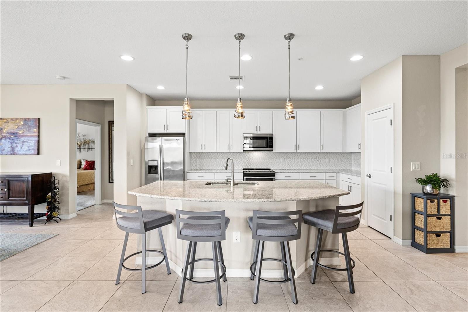 SARASOTA NATIONAL - Residential