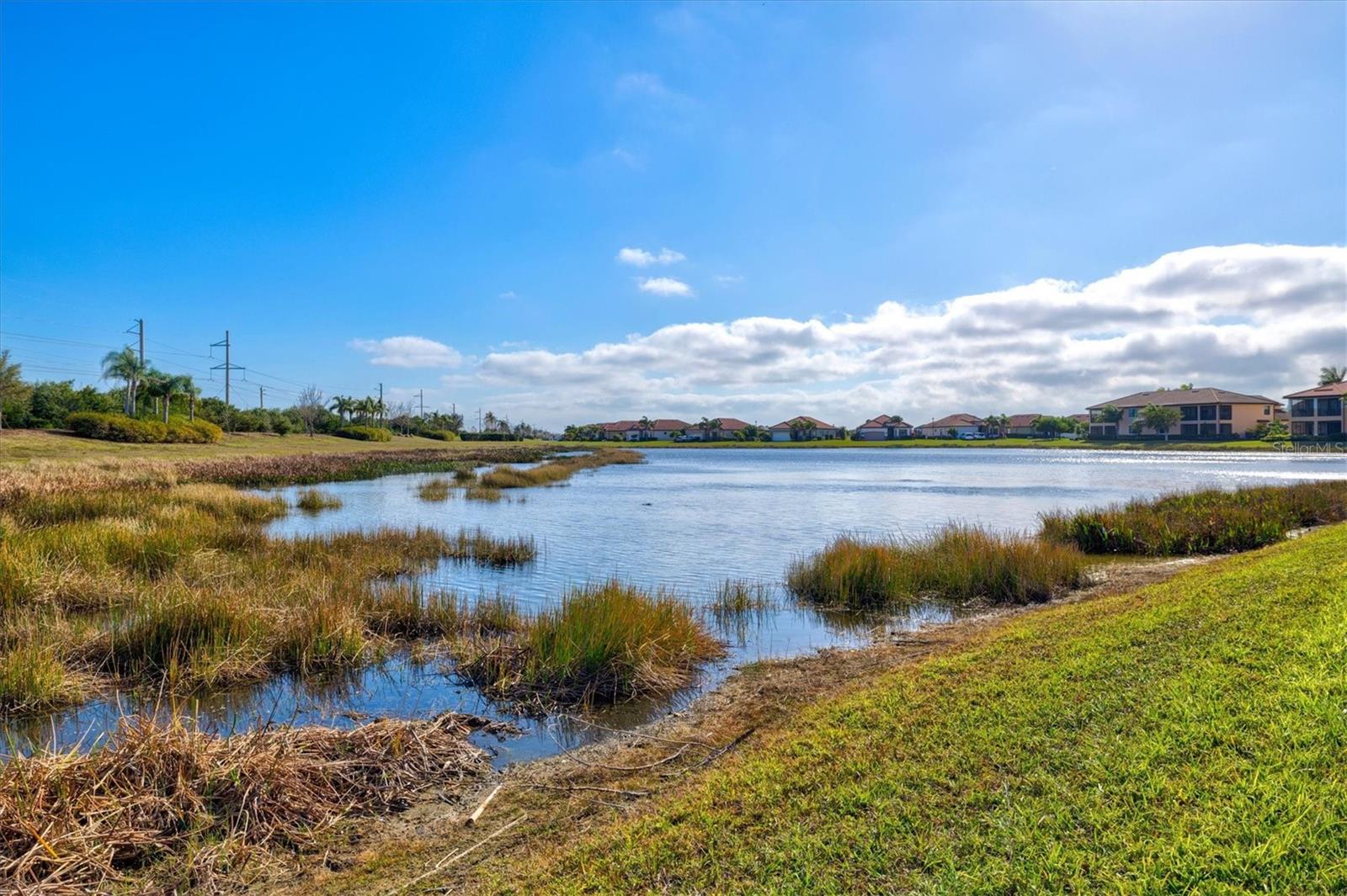 SARASOTA NATIONAL - Residential
