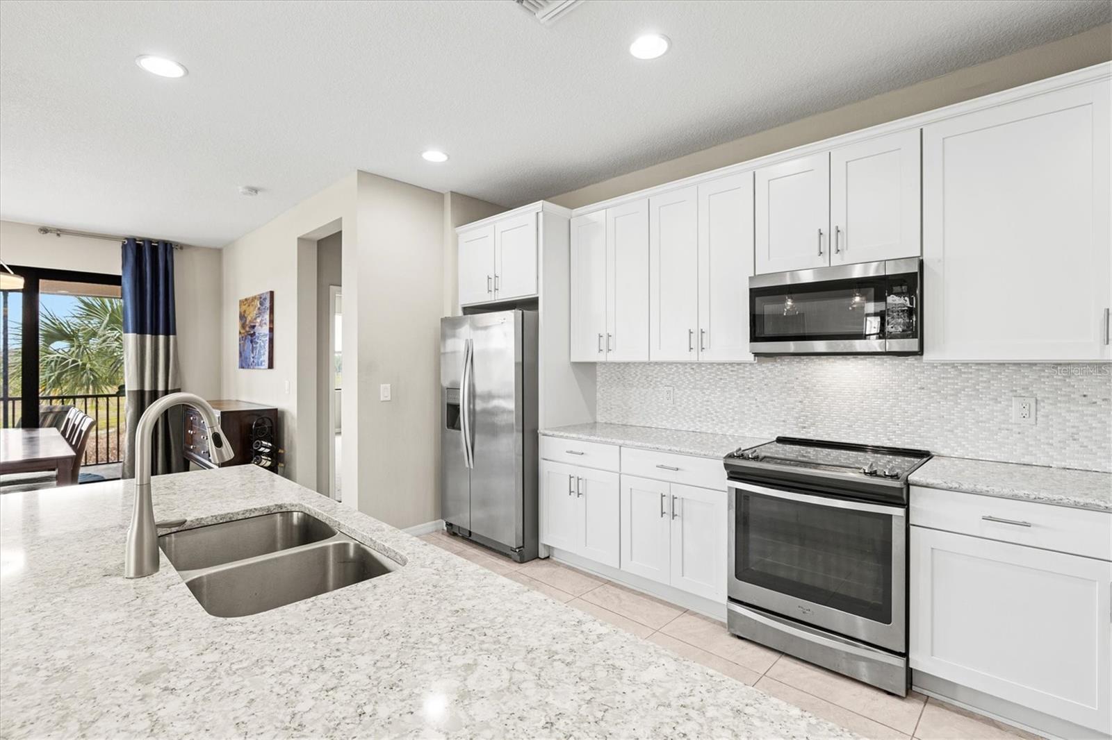 SARASOTA NATIONAL - Residential