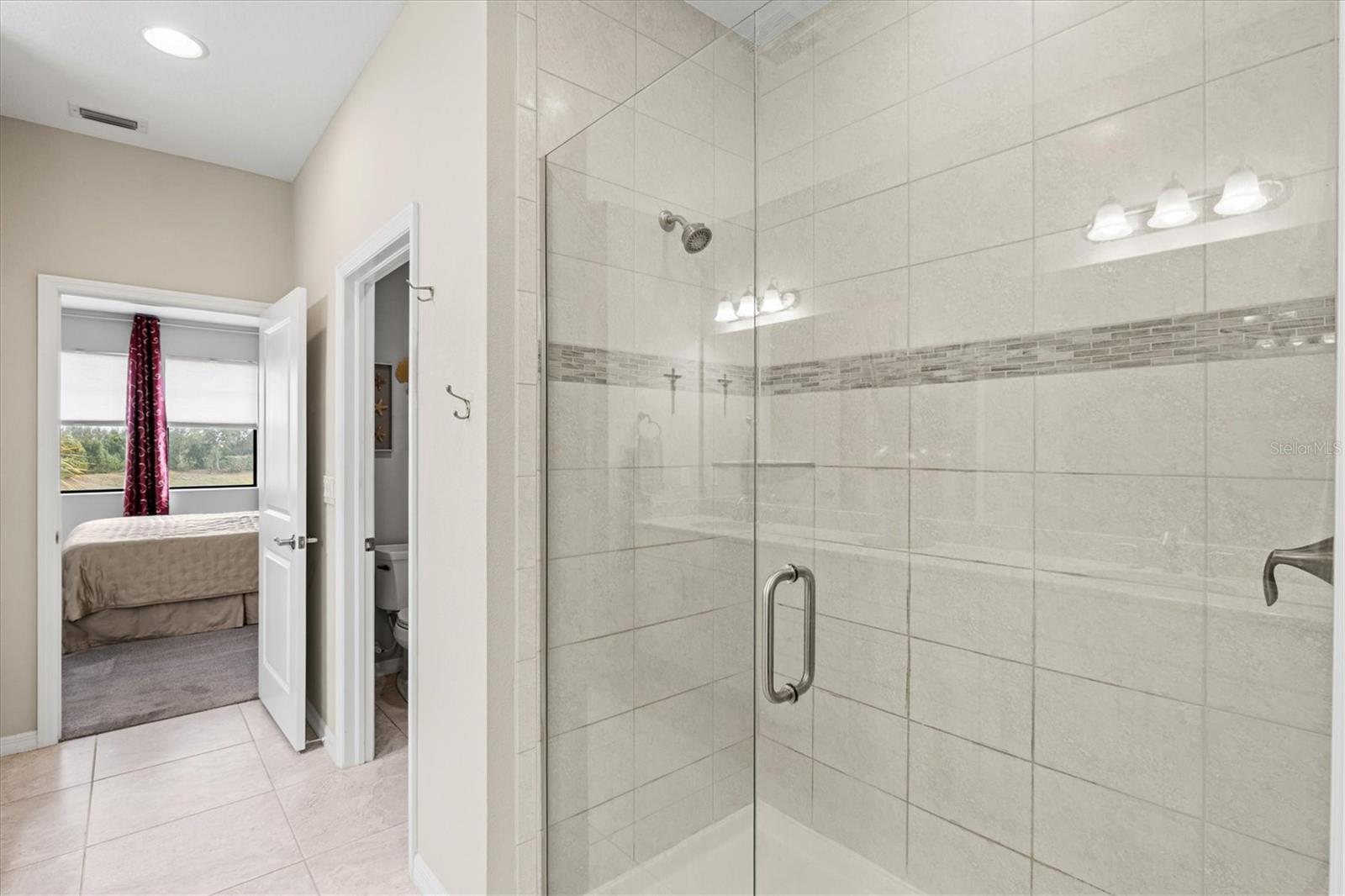 SARASOTA NATIONAL - Residential