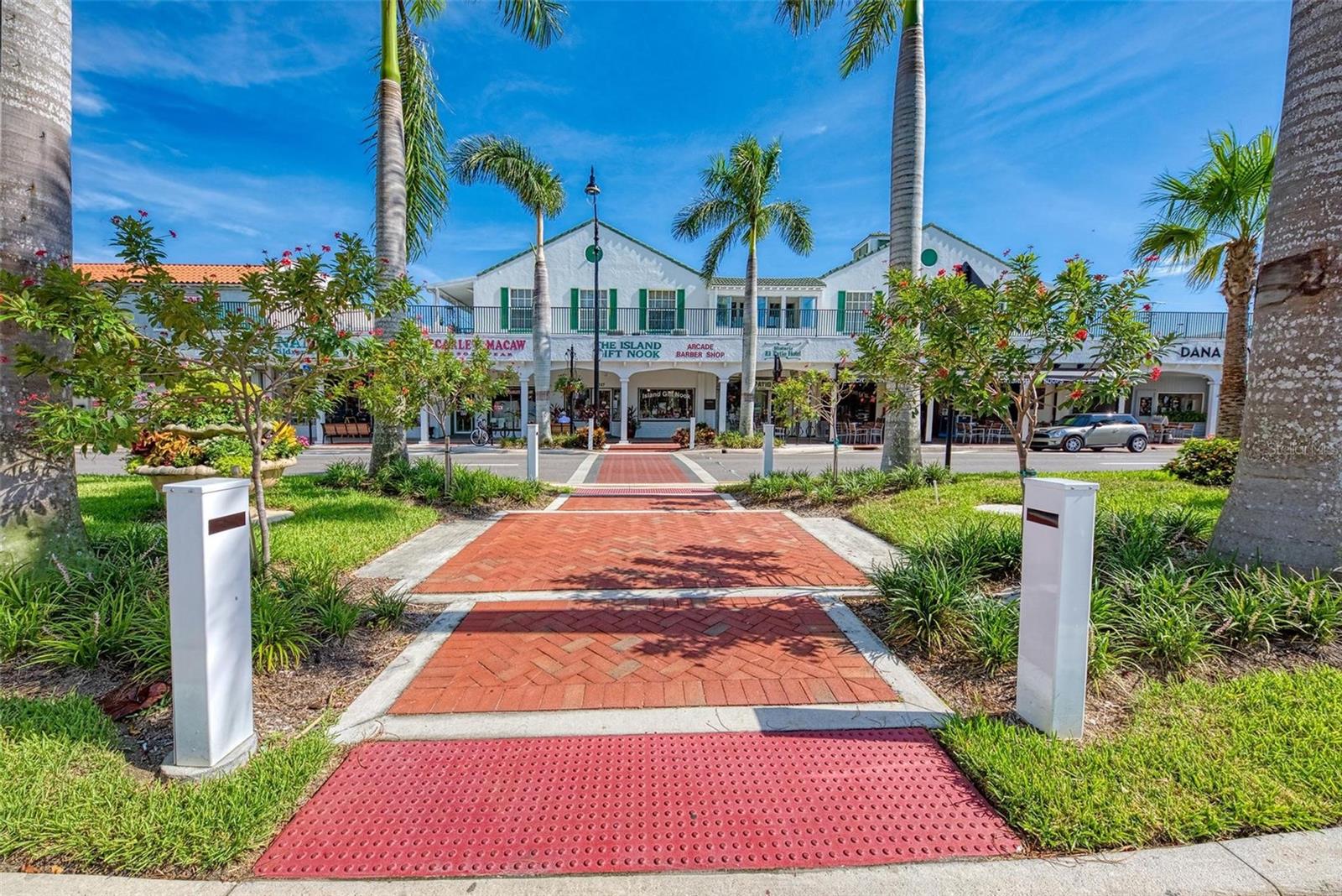 BIRD BAY II - Residential
