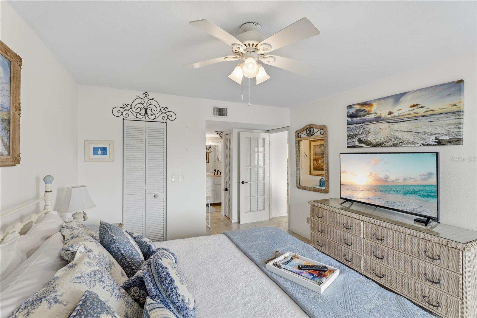 BIRD BAY II - Residential