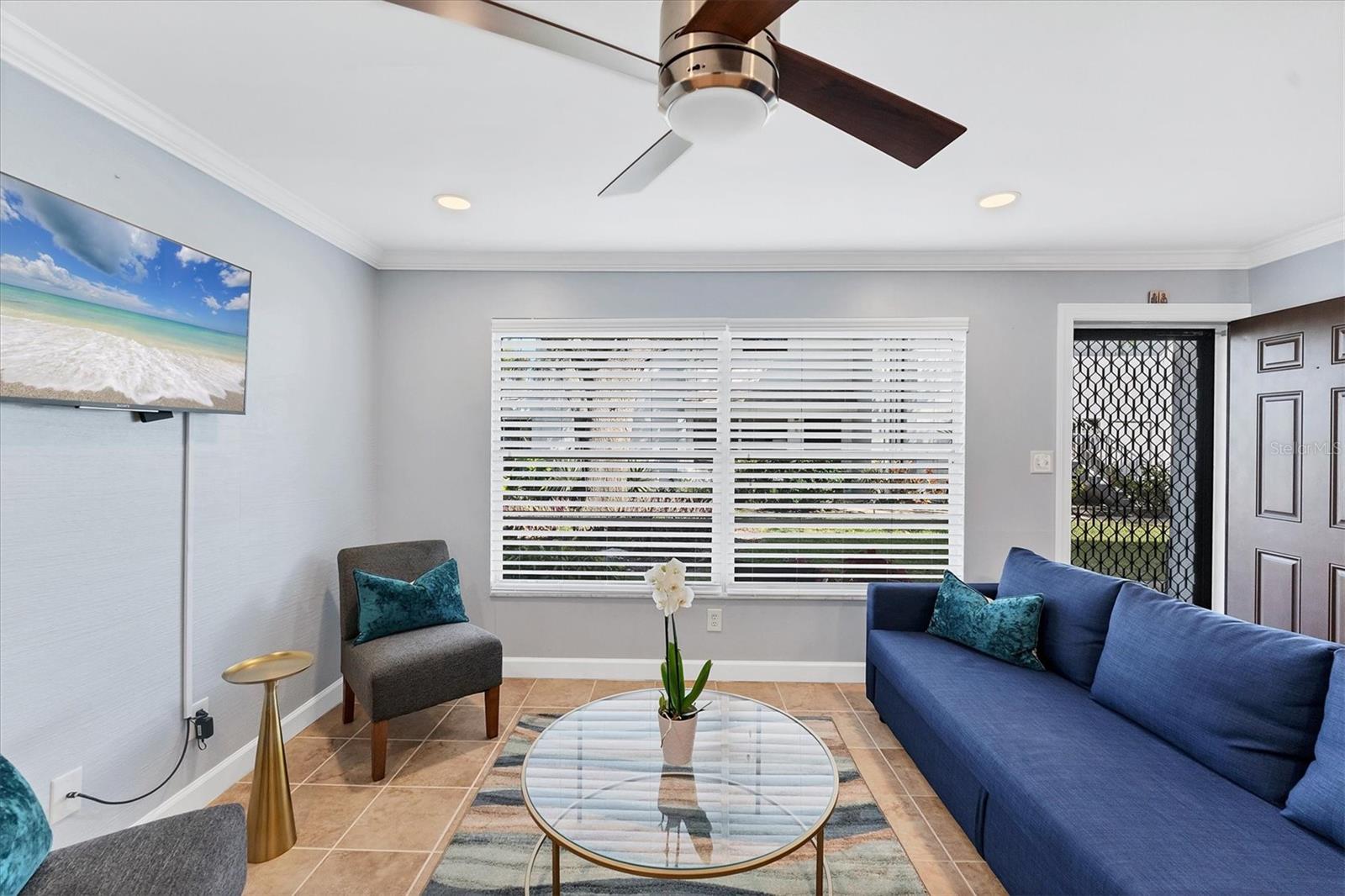 SUTTON PLACE - Residential