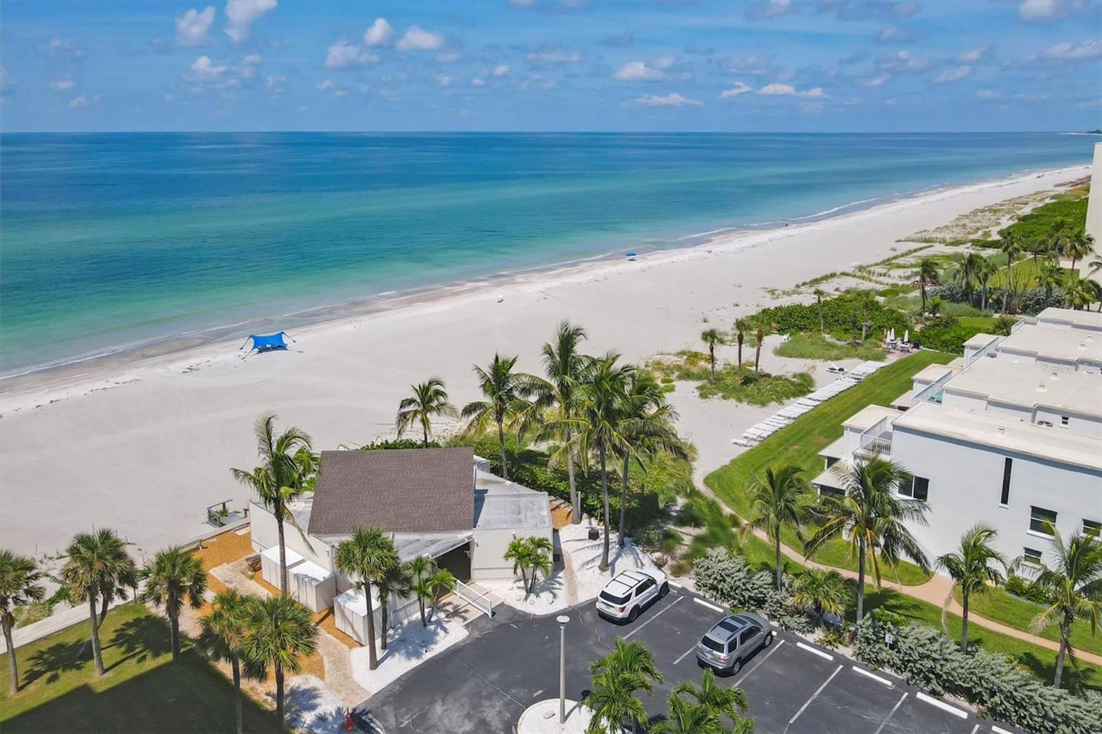 SUTTON PLACE - Residential