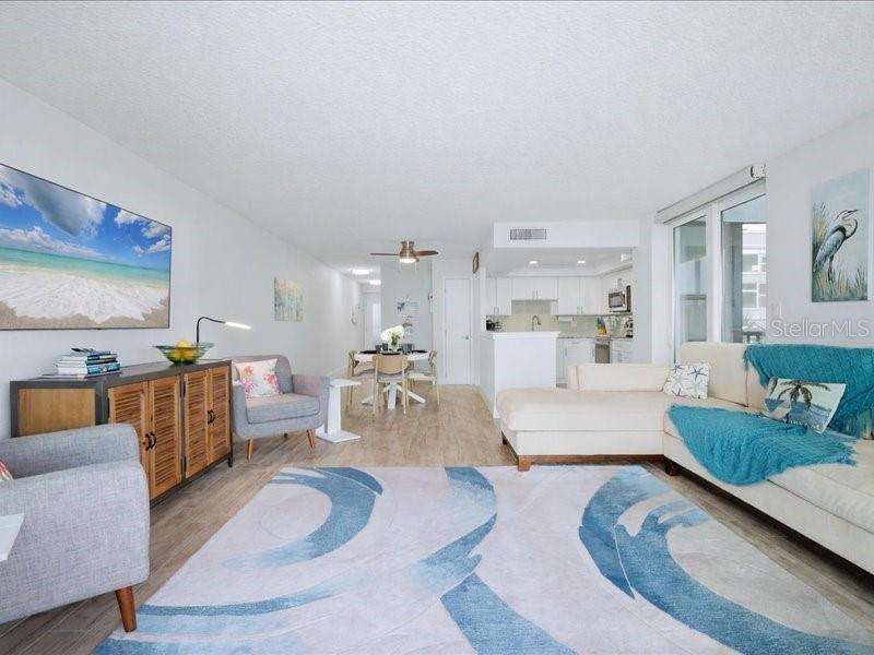 HEMINGWAY CONDO THE - Residential