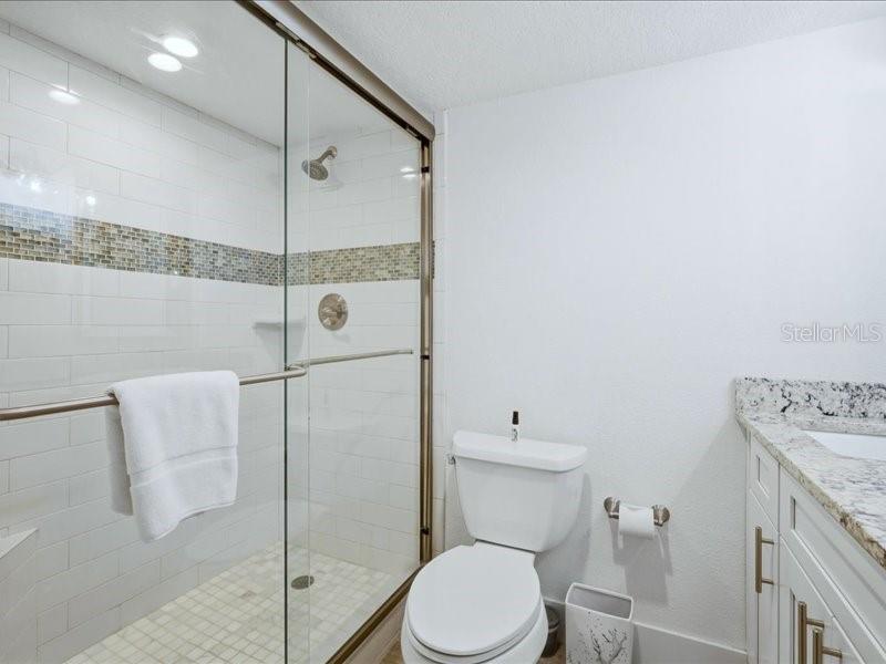 HEMINGWAY CONDO THE - Residential