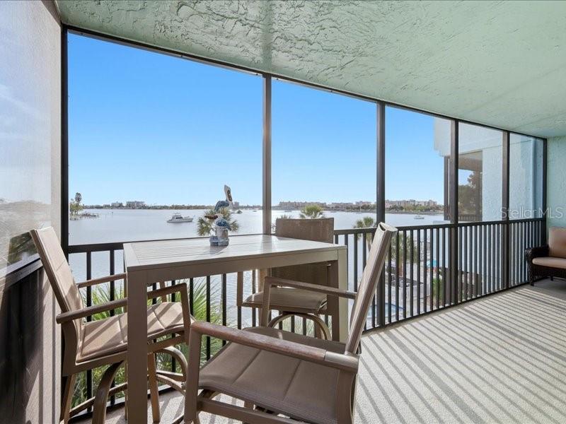 HEMINGWAY CONDO THE - Residential