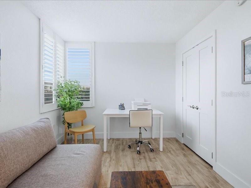 HEMINGWAY CONDO THE - Residential