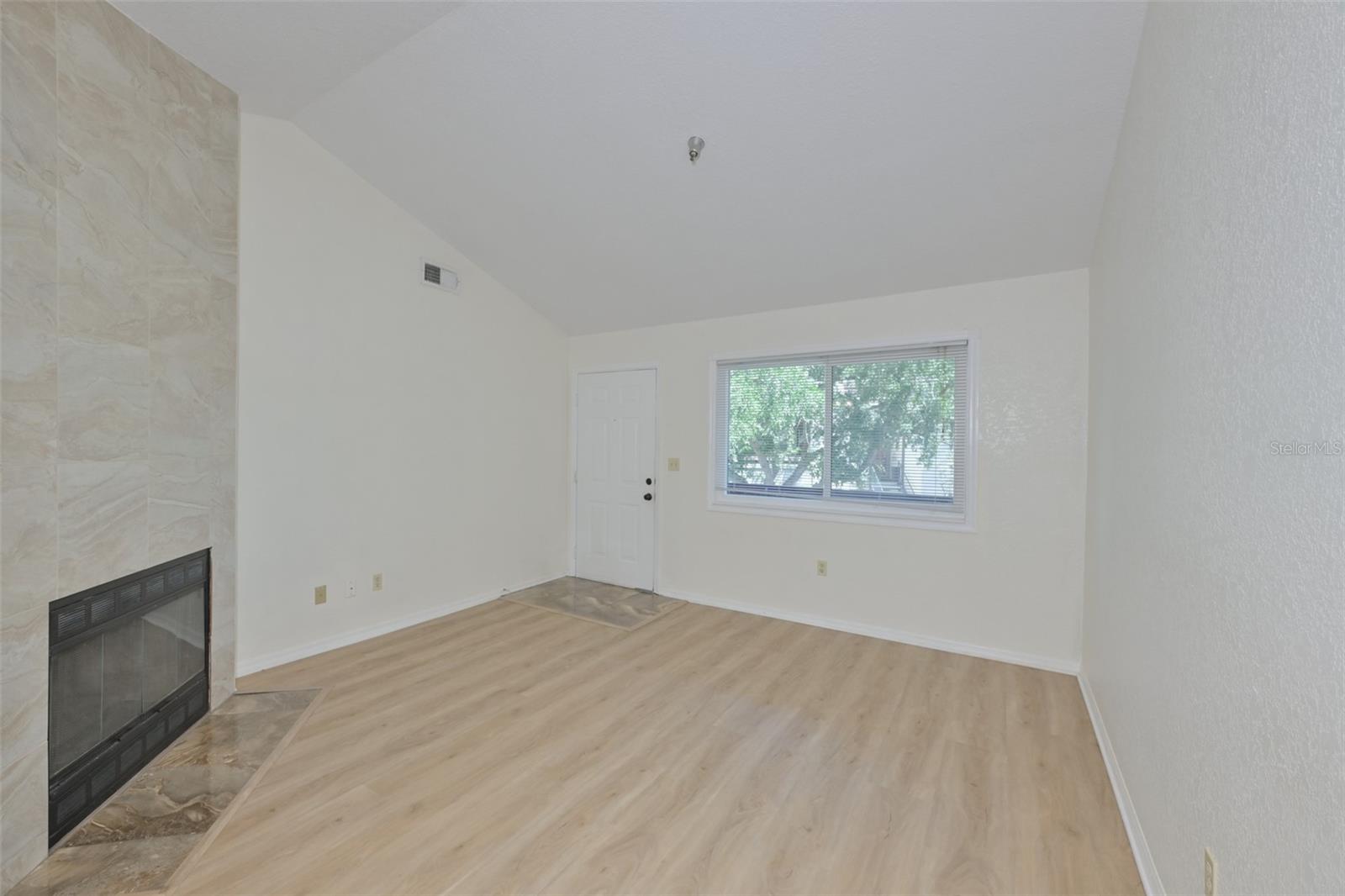 10265 GANDY BOULEVARD N 1006