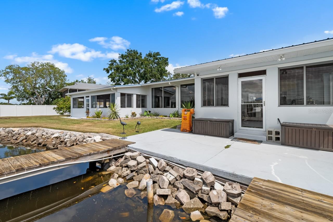 CAREYS PIRATE POINT - Residential