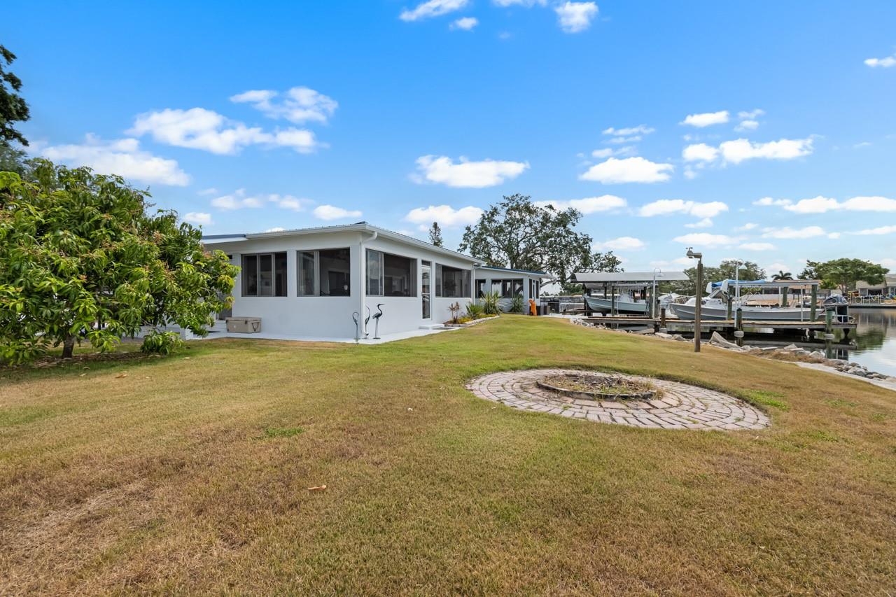 CAREYS PIRATE POINT - Residential