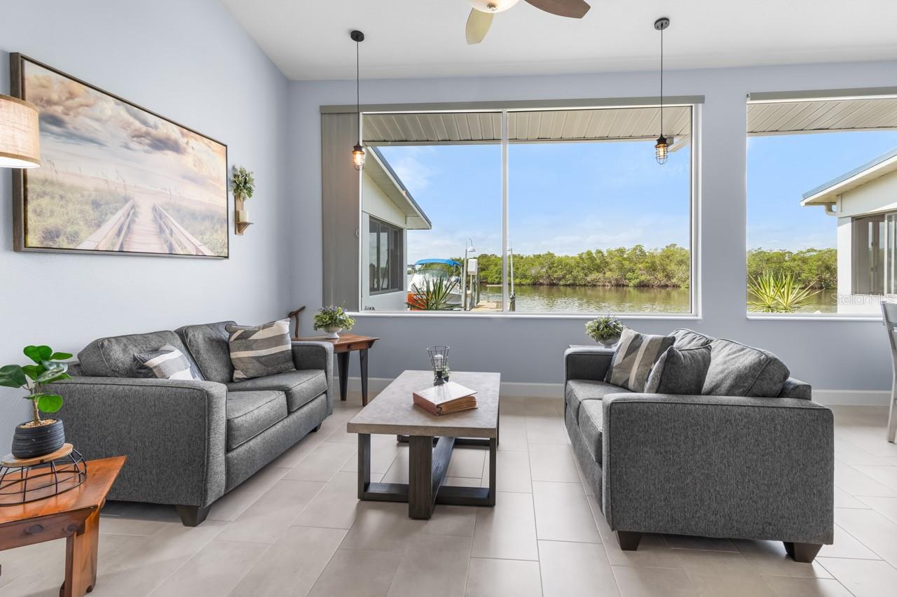 CAREYS PIRATE POINT - Residential