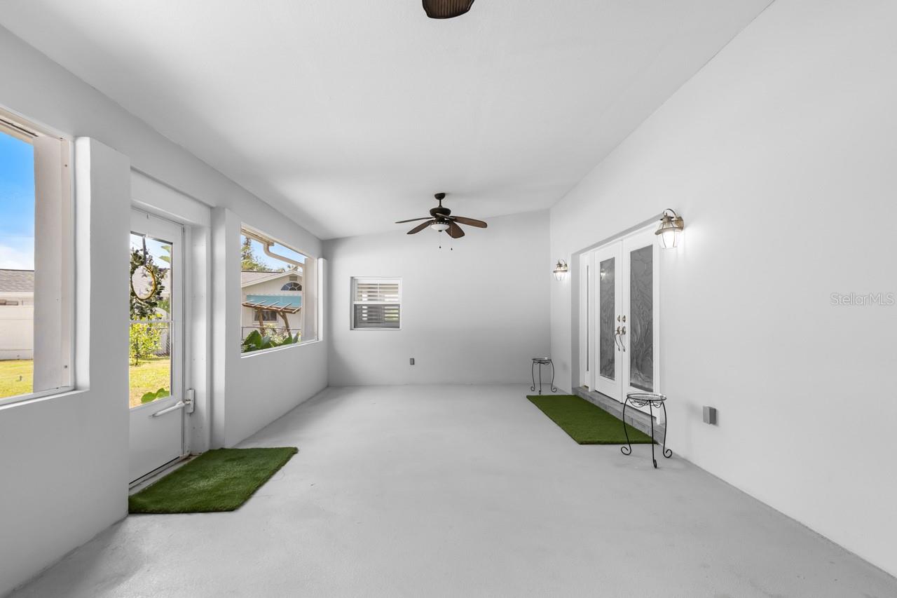 CAREYS PIRATE POINT - Residential