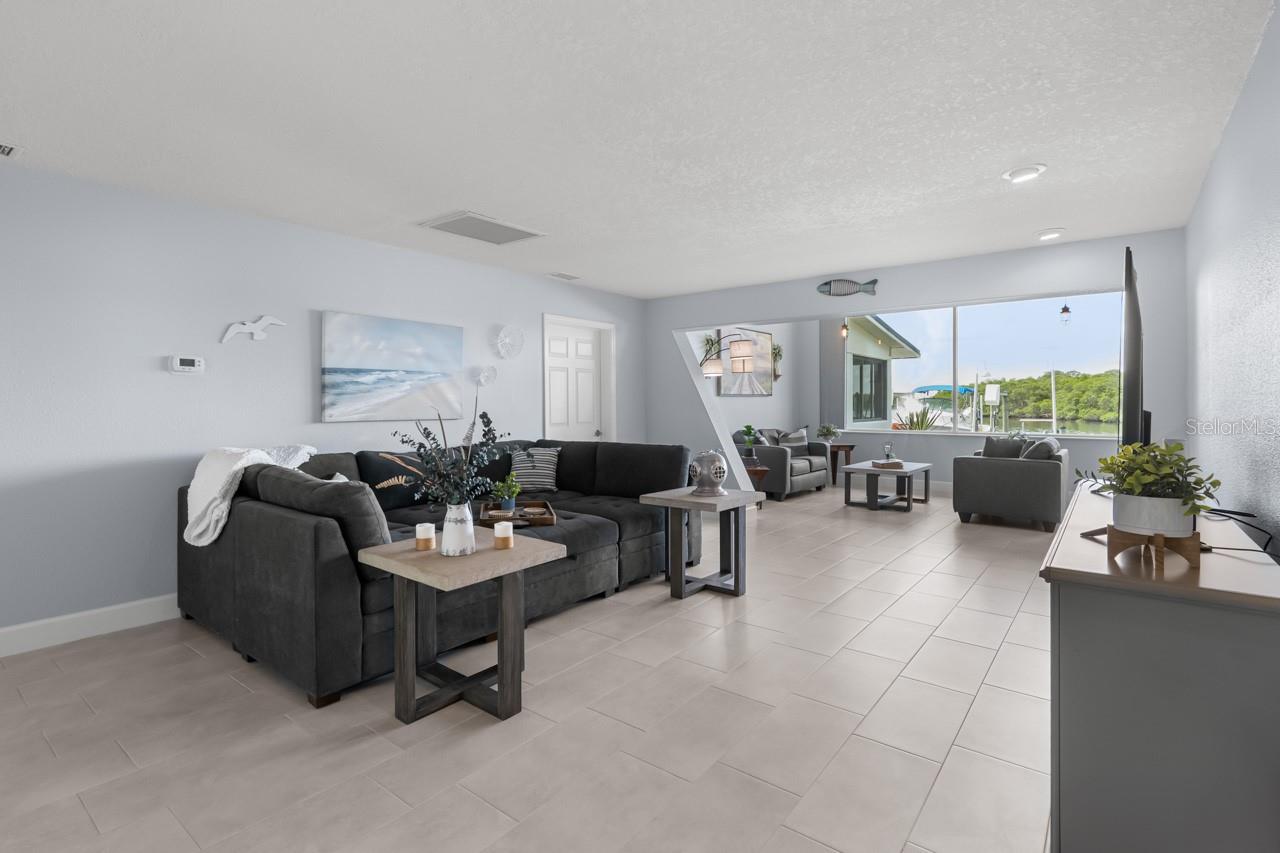 CAREYS PIRATE POINT - Residential