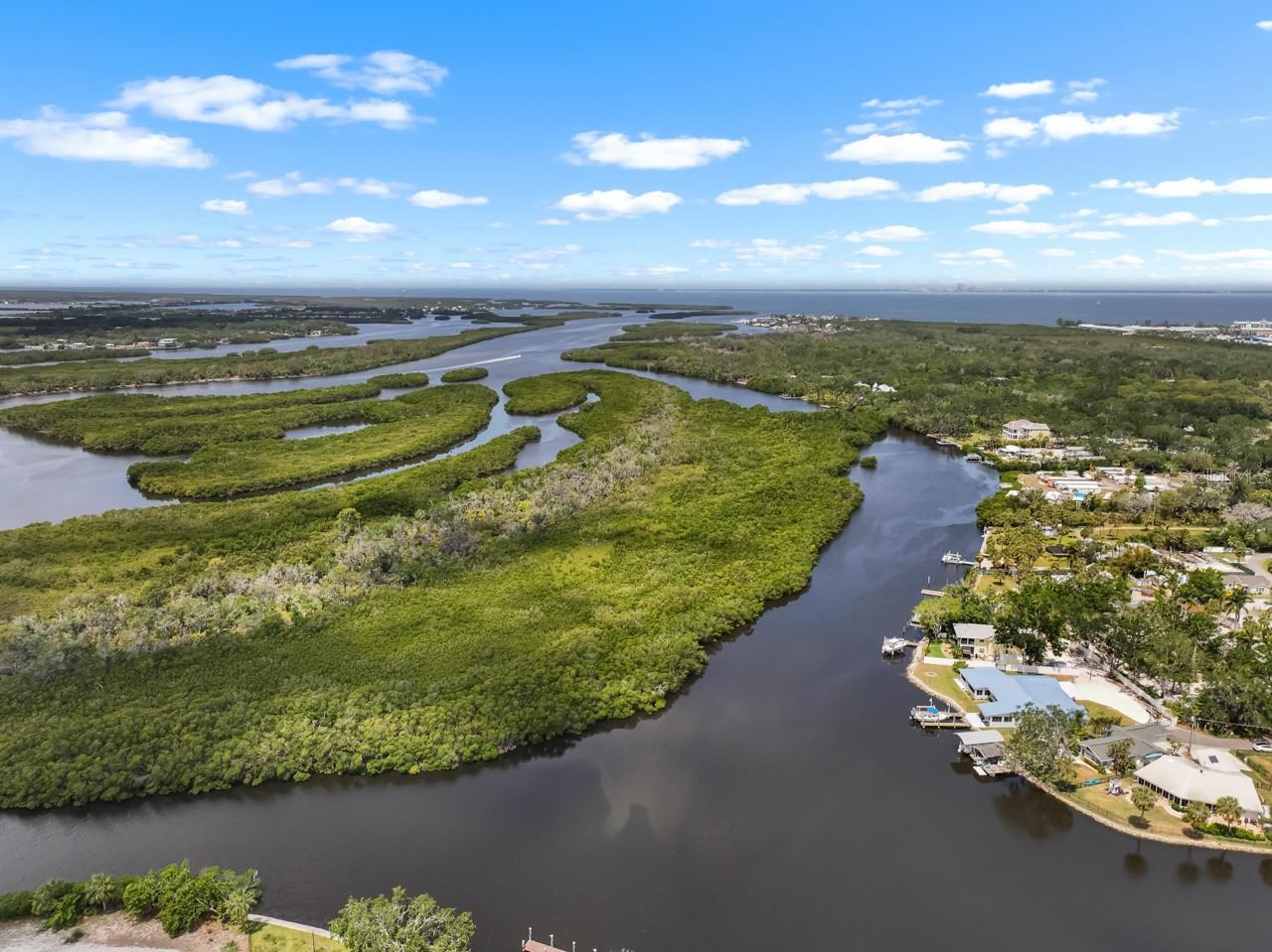 CAREYS PIRATE POINT - Residential