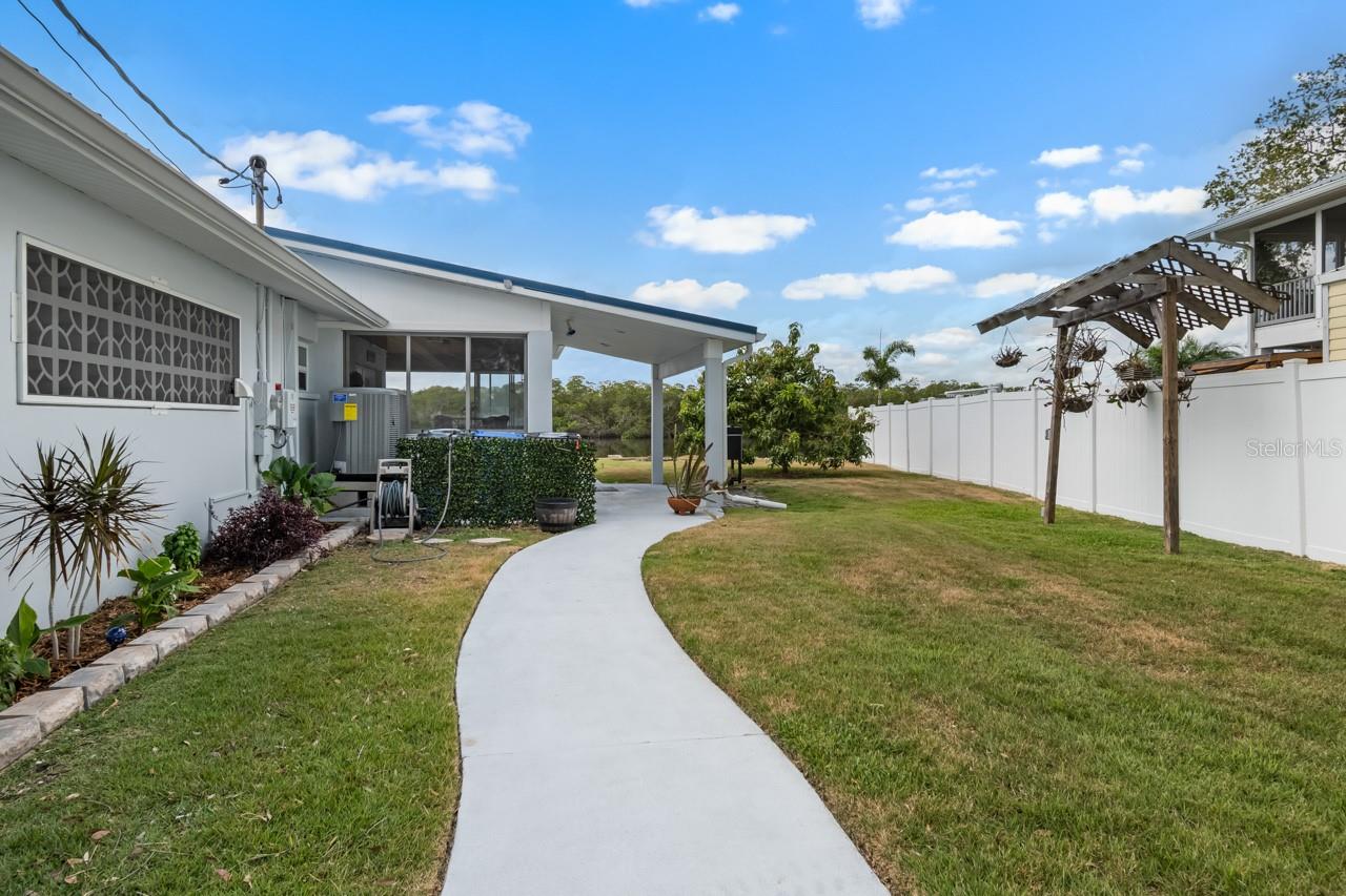 CAREYS PIRATE POINT - Residential