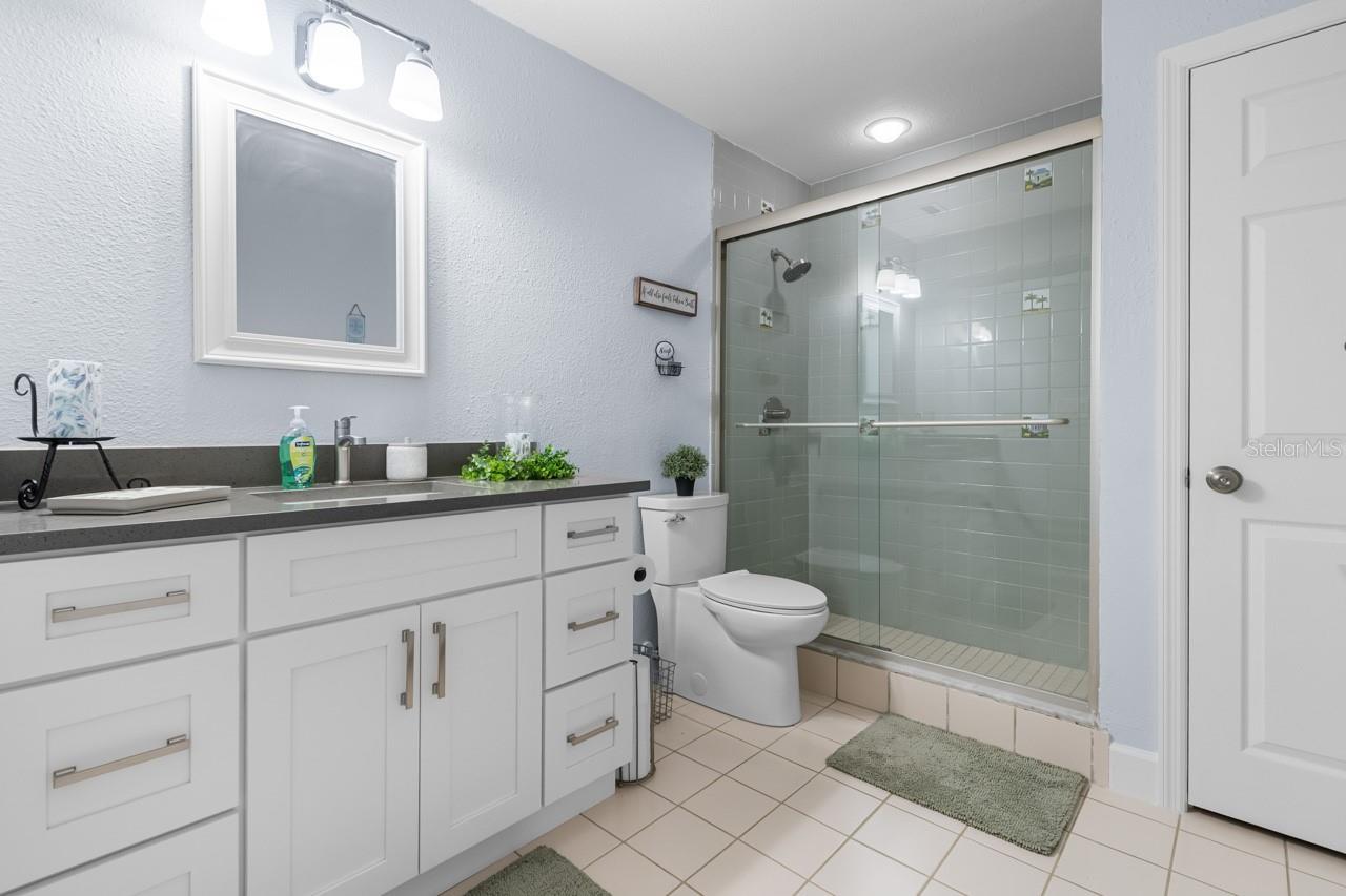 CAREYS PIRATE POINT - Residential