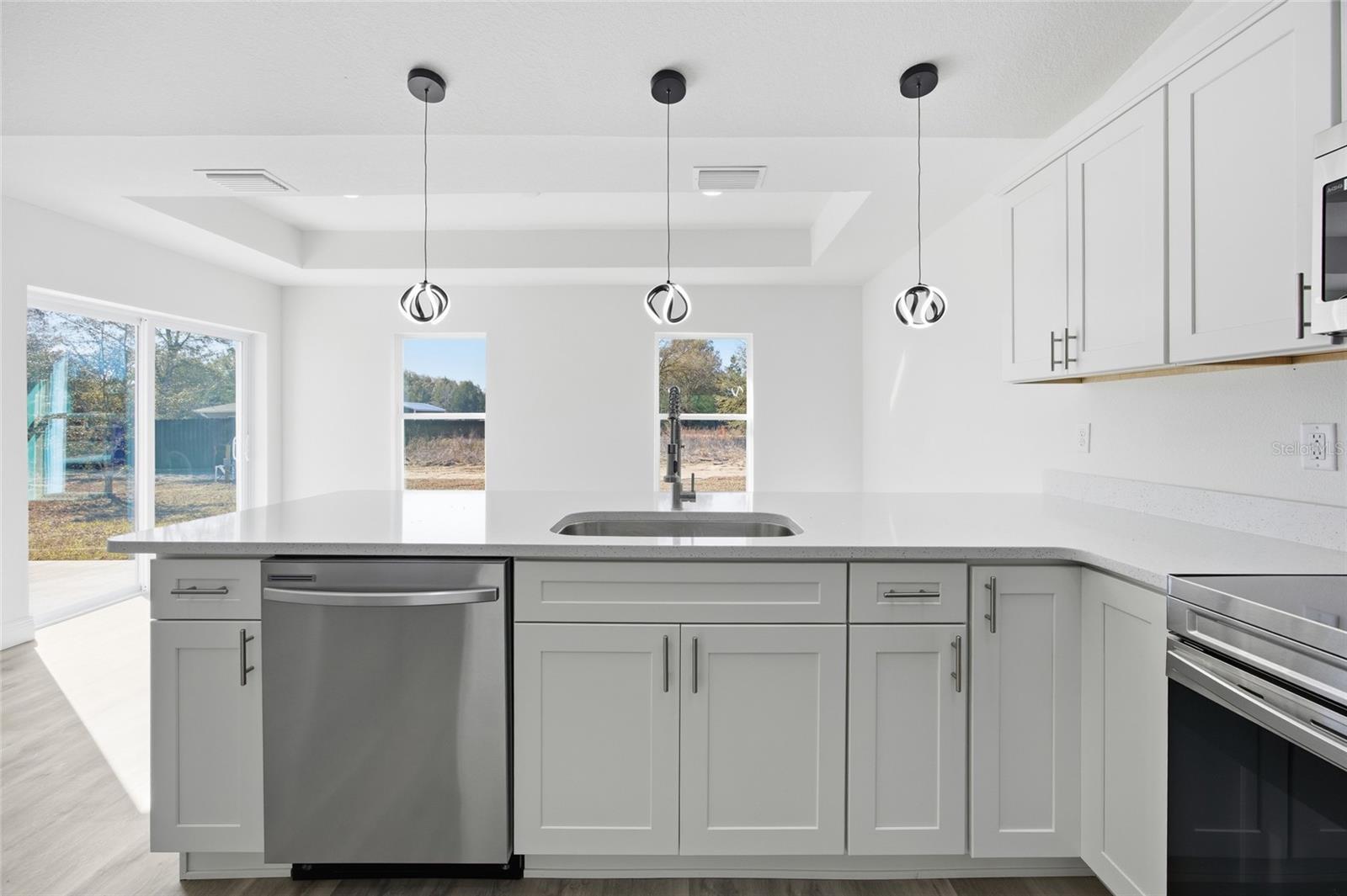 ROLLING RANCH ESTATE - Residential