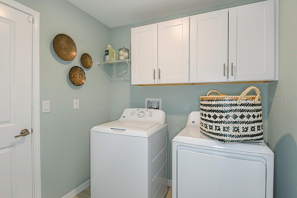 WIND MEADOWS SOUTH - Residential