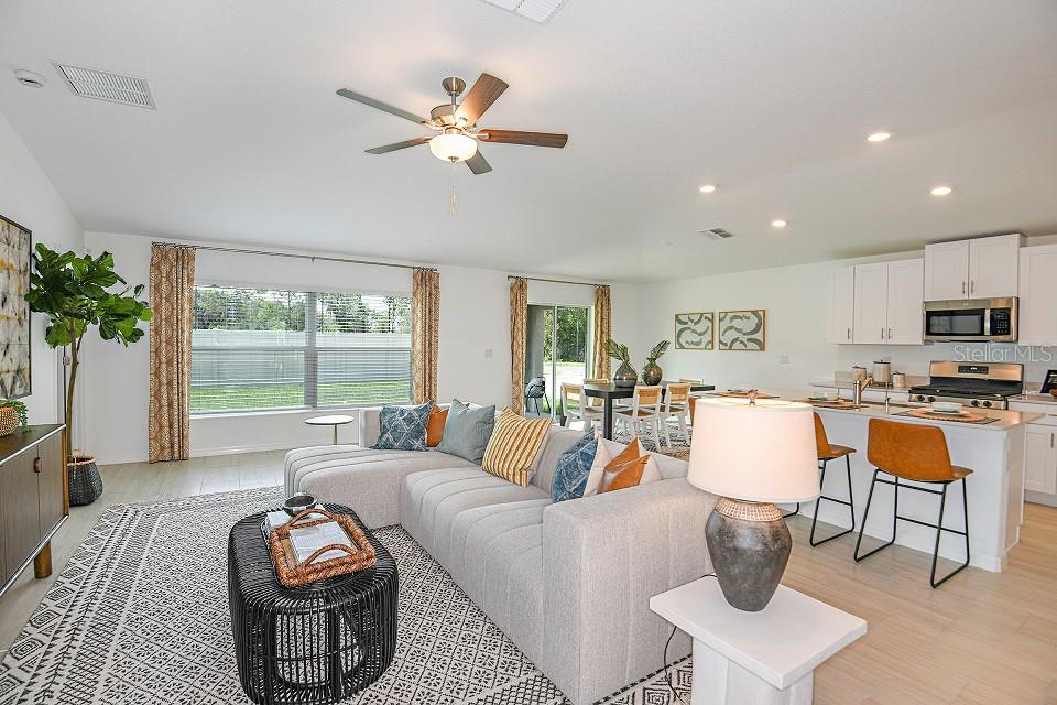 WIND MEADOWS SOUTH - Residential