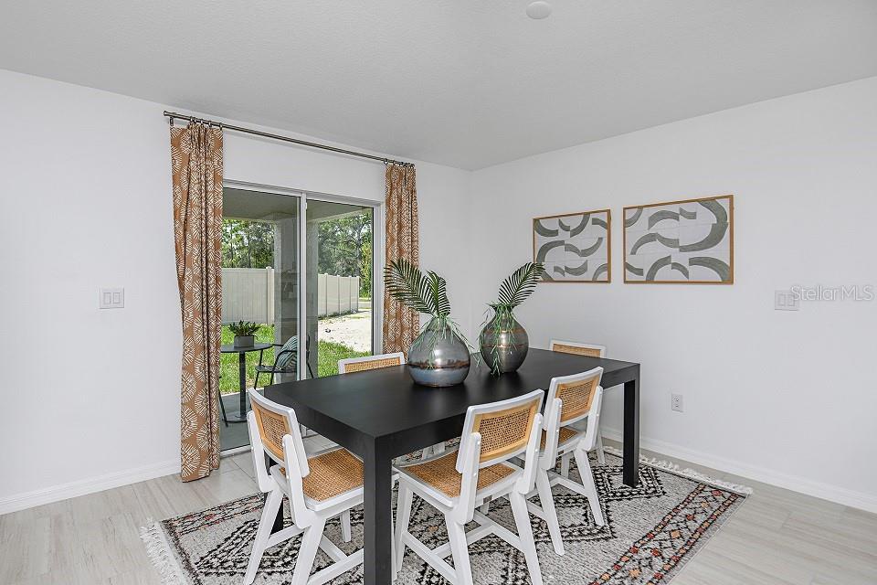 WIND MEADOWS SOUTH - Residential