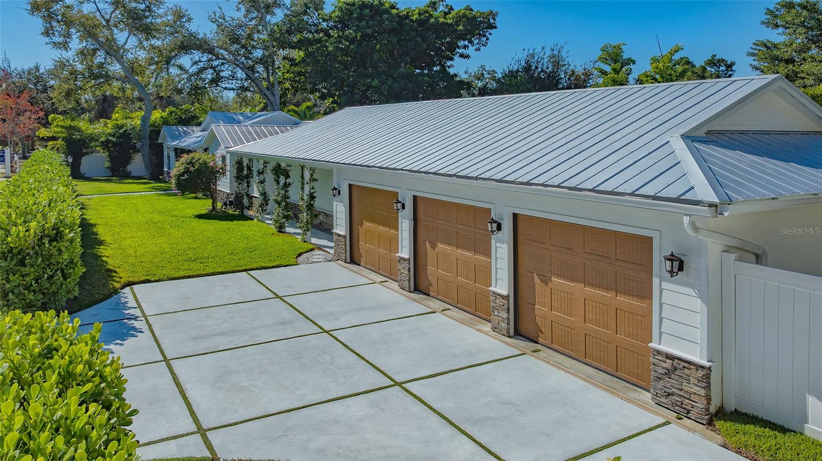 3606 PALONIA COURT