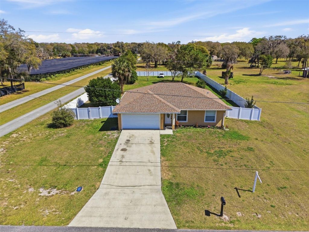 Photo of 195 Frederick Street N, Pierson, FL 32180 (MLS # V4947690)