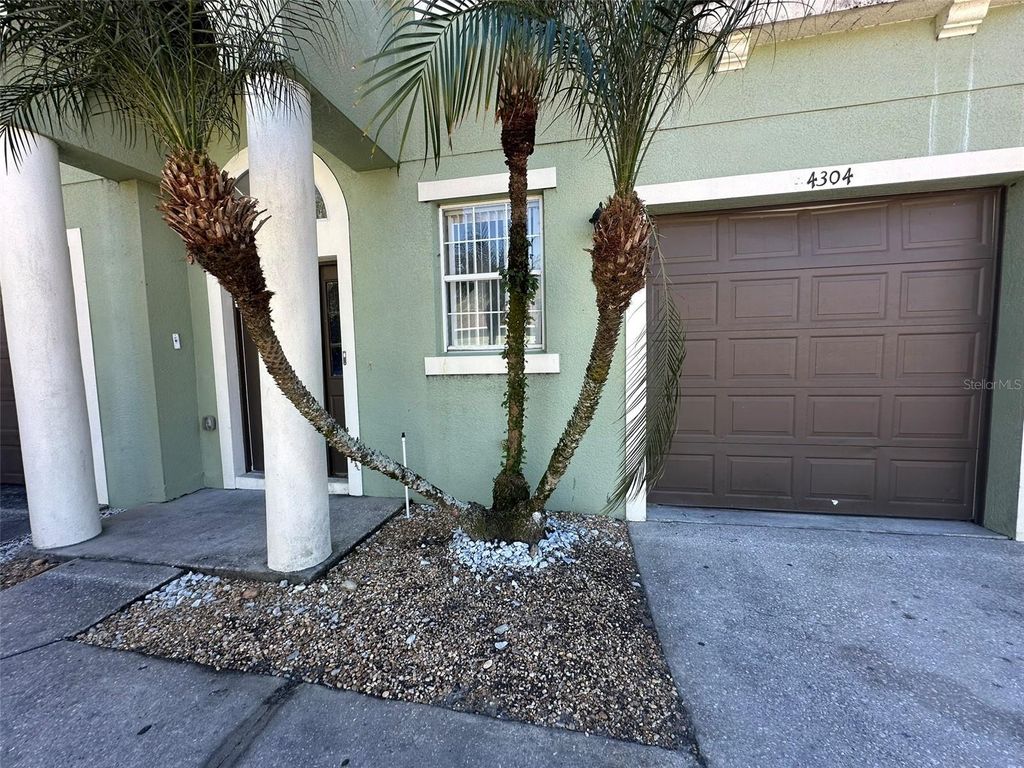 Photo of 4304 Paradise Cove Court, Kissimmee, FL 34746 (MLS # O6380544)