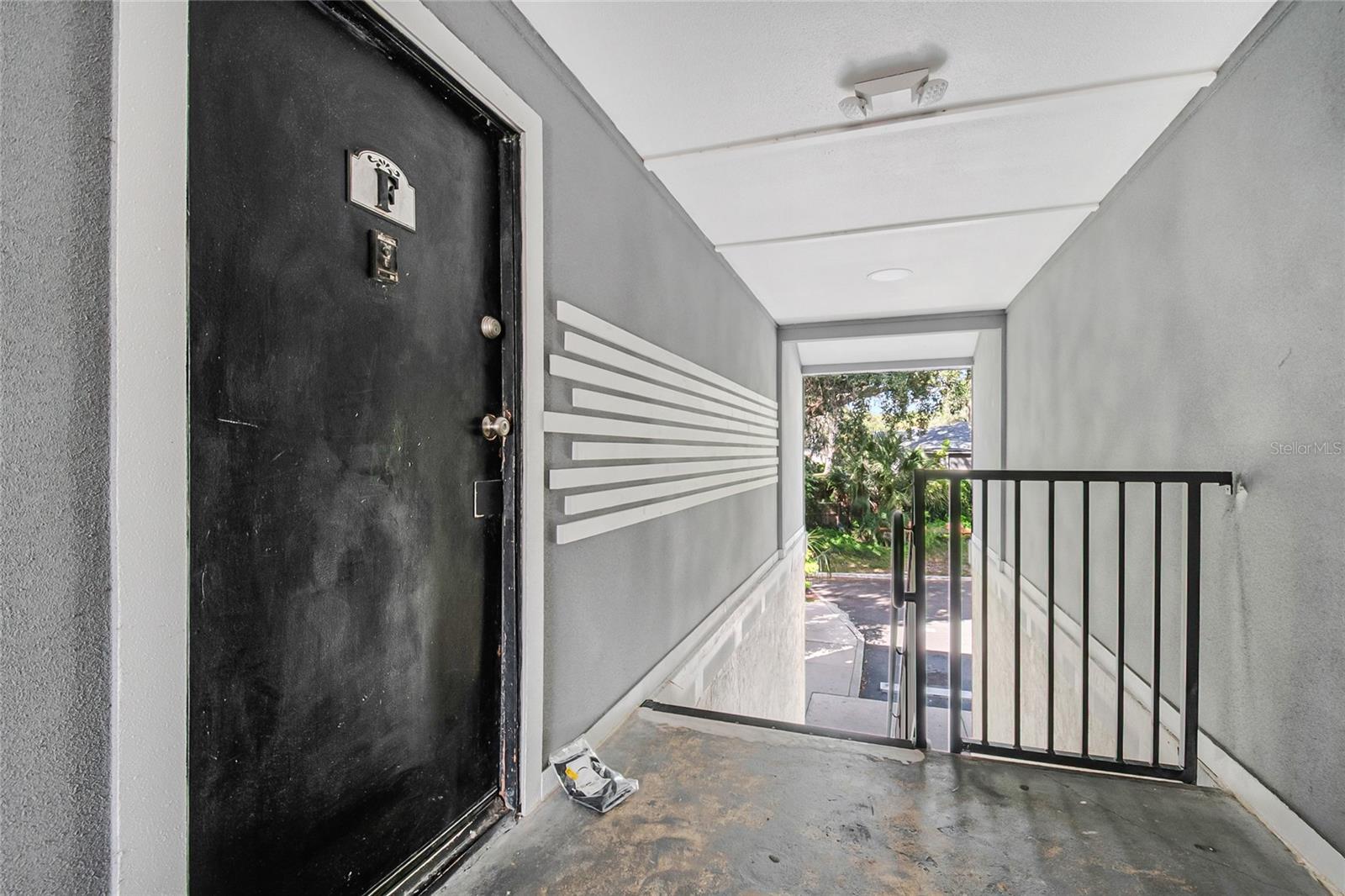 910 LAKE DESTINY ROAD B