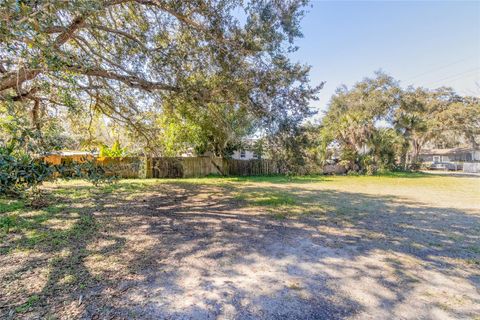 Photo of 124 Dimmick Street, New Smyrna Beach, FL 32168 (MLS # NS1087124)
