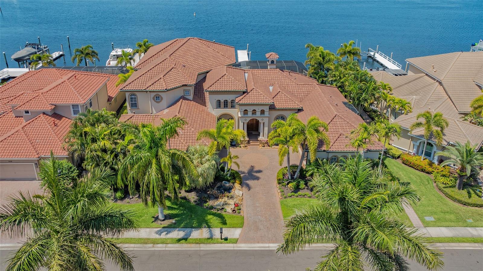 ISLAND AT RIVIERA DUNES - Residential