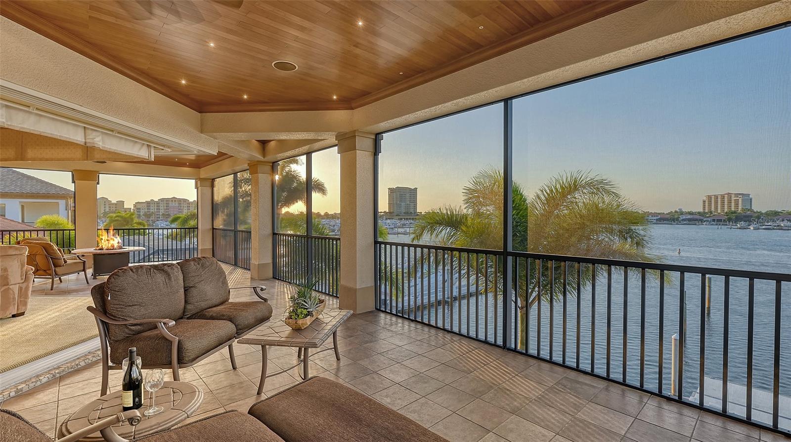 ISLAND AT RIVIERA DUNES - Residential