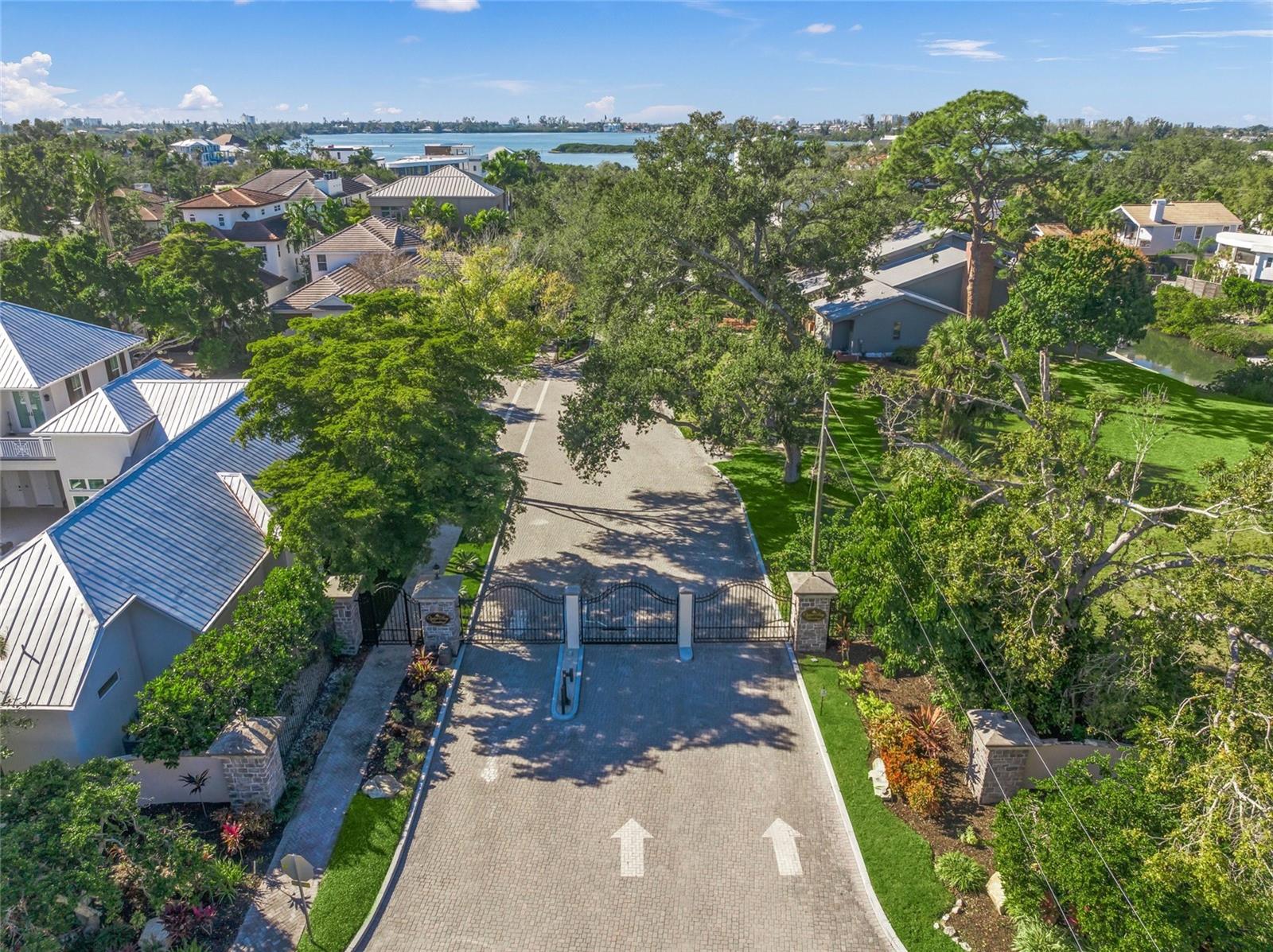 OYSTER BAY LANDINGS - Residential