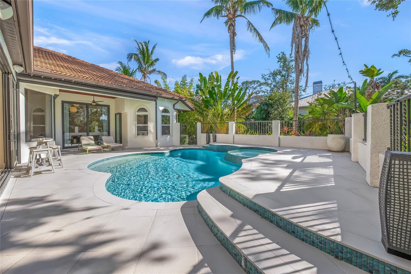 OYSTER BAY LANDINGS - Residential