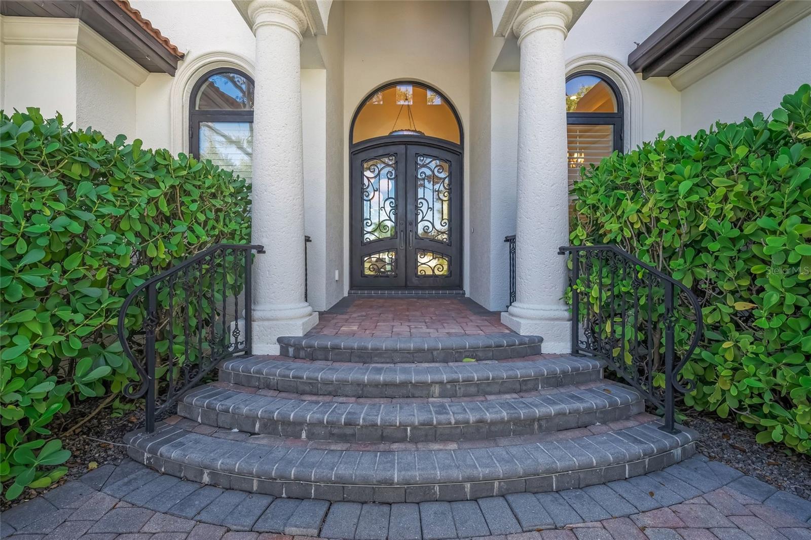 OYSTER BAY LANDINGS - Residential