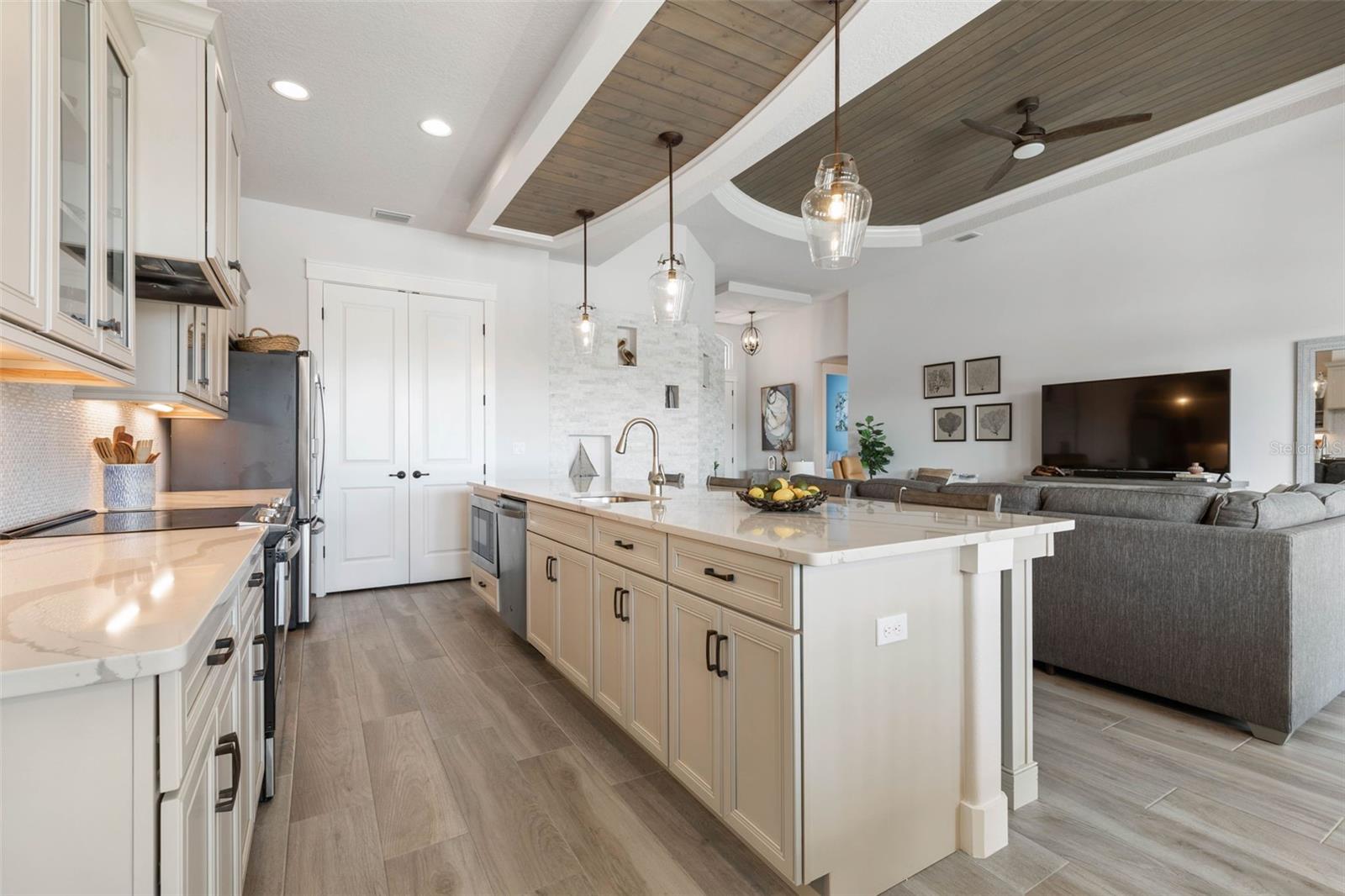 MARINA DEL PALMA - Residential