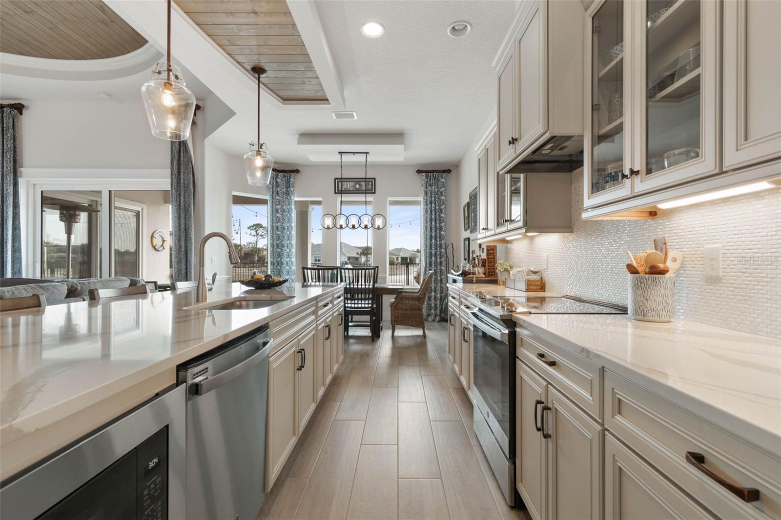 MARINA DEL PALMA - Residential