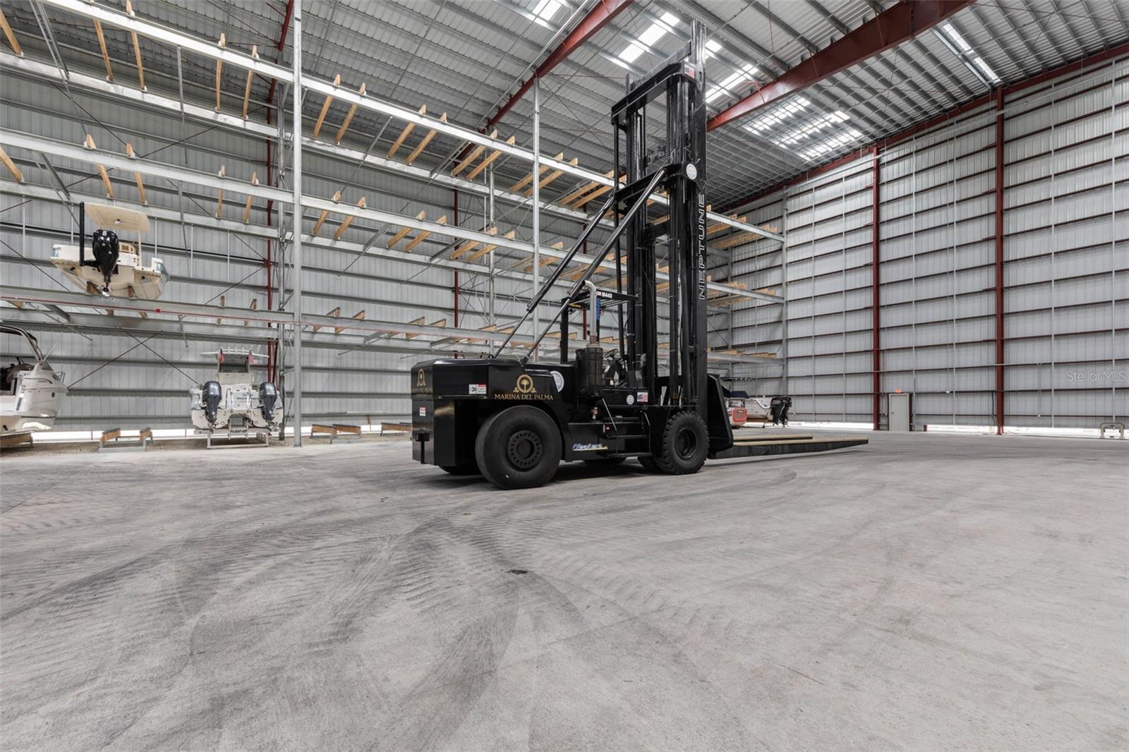 MARINA DEL PALMA - Residential