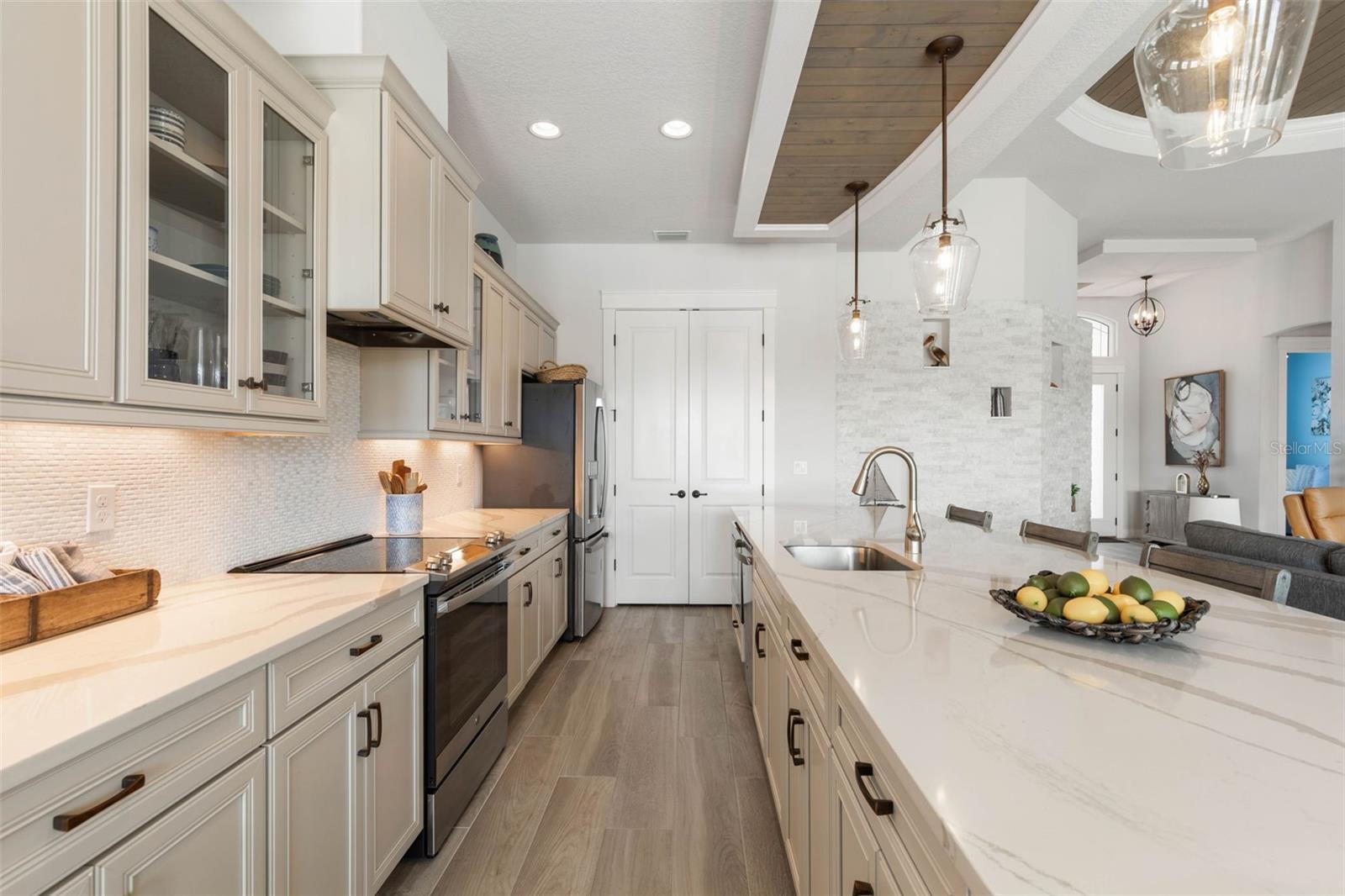 MARINA DEL PALMA - Residential